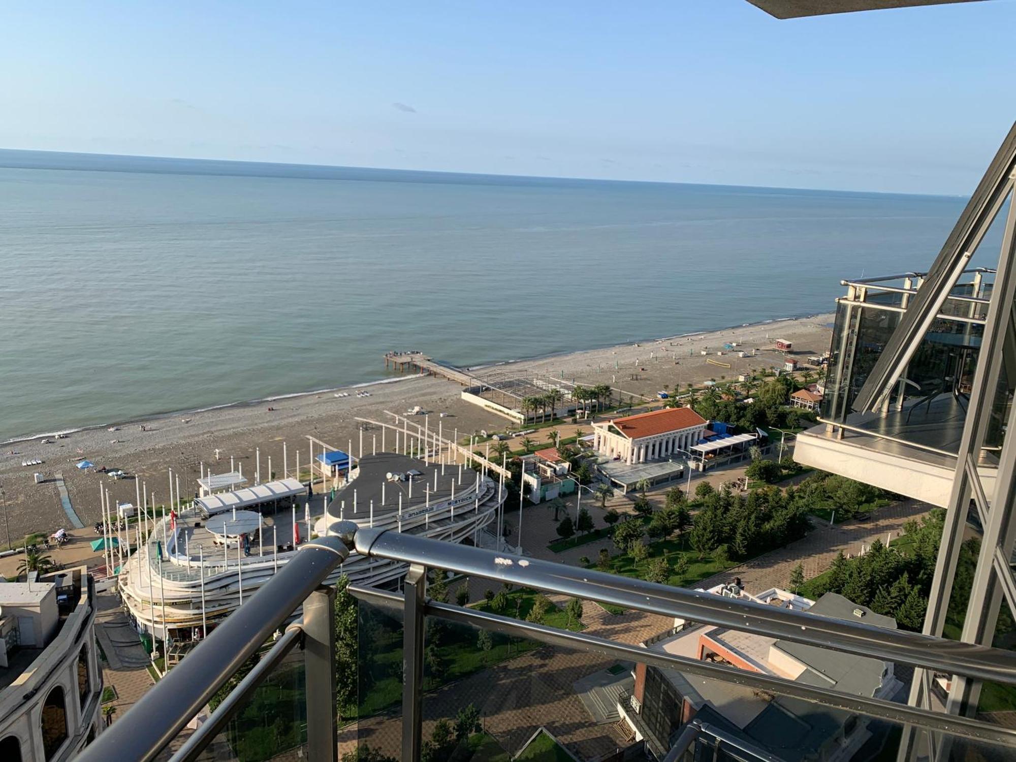 Orbi Sea Towers Apart Hotel Batumi Eksteriør bilde