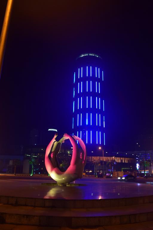 Orbi Sea Towers Apart Hotel Batumi Eksteriør bilde